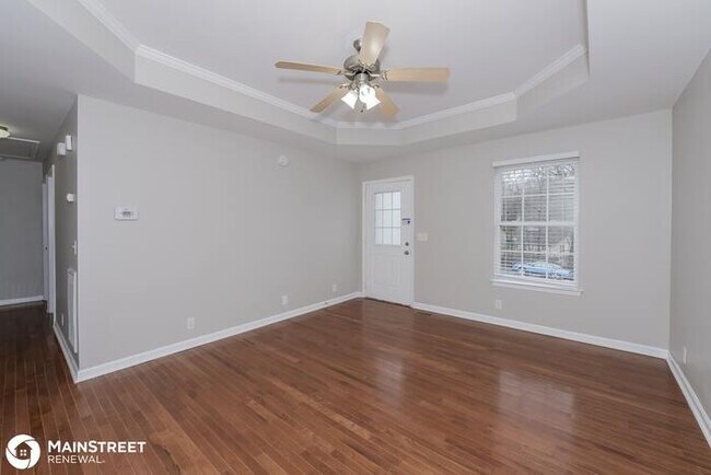 Building Photo - 3321 Curtis Hill Ct, Nashville, TN 37218