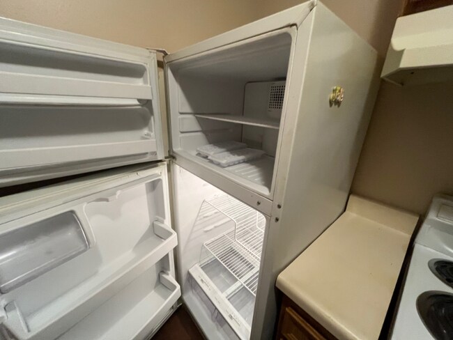 Foto del edificio - 6650 Amherst St