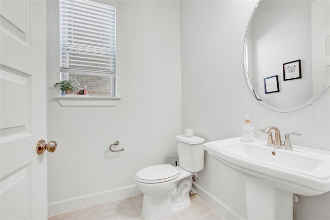 Foto del edificio - 2714 Sebring Cir