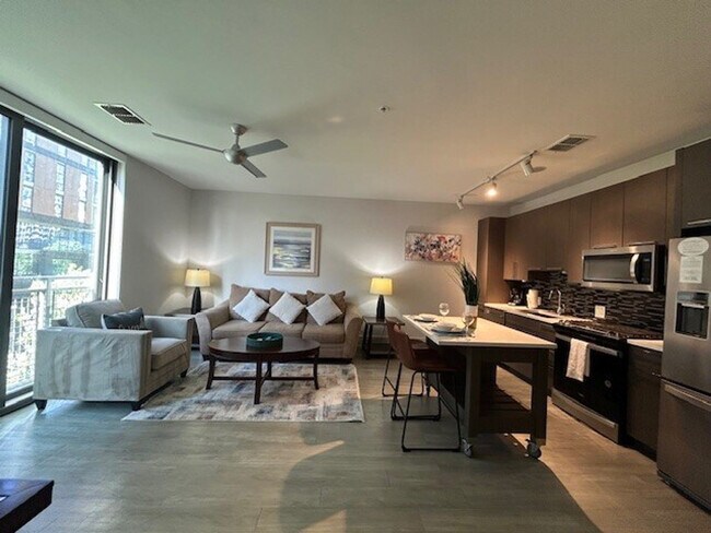Foto del edificio - 95 8th St NW