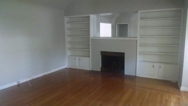 Foto del edificio - 539 E Villa St