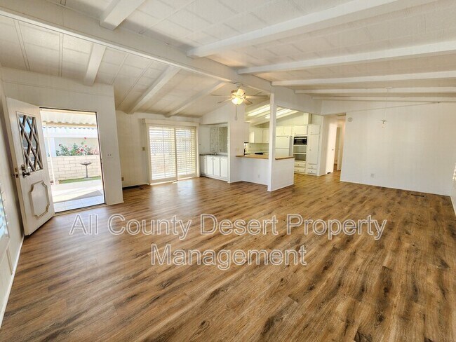 Foto del edificio - 42571 Granite Pl