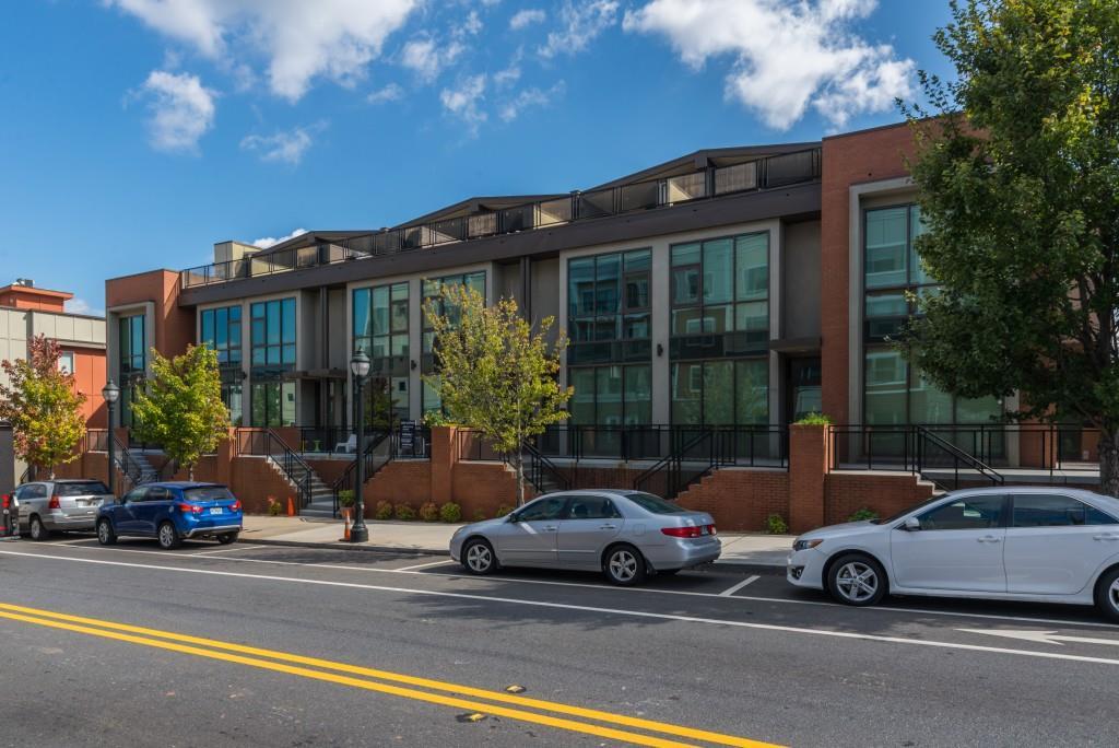 679 Edgewood Ave NE, Atlanta, GA 30307 Townhome Rentals in Atlanta GA