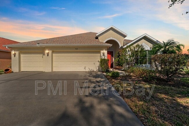 Building Photo - 9103 Pinebreeze Dr