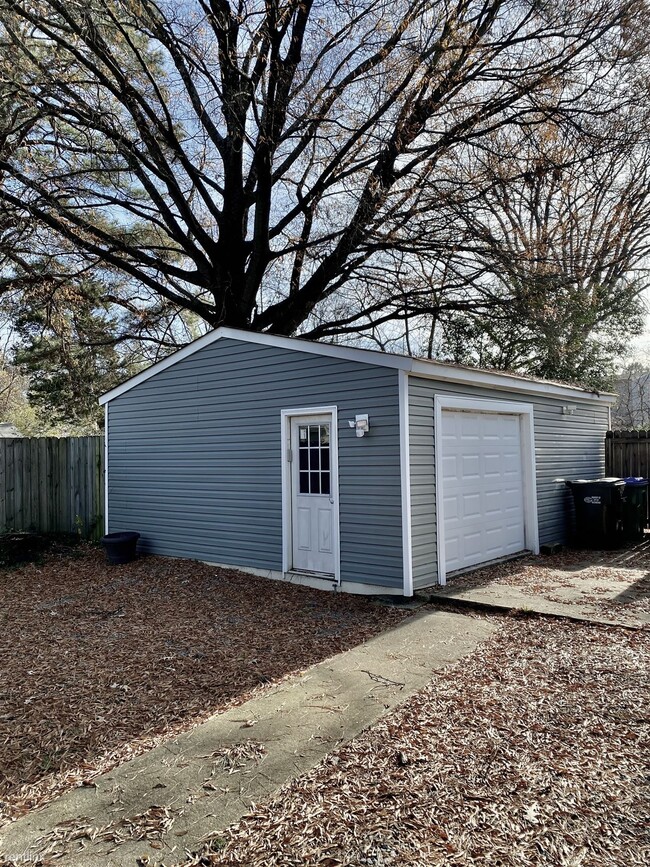 Building Photo - 3 br, 2 bath House - 3914 Midlothian Turnpike