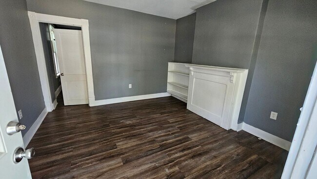 Foto del edificio - 142-144 West Park Avenue