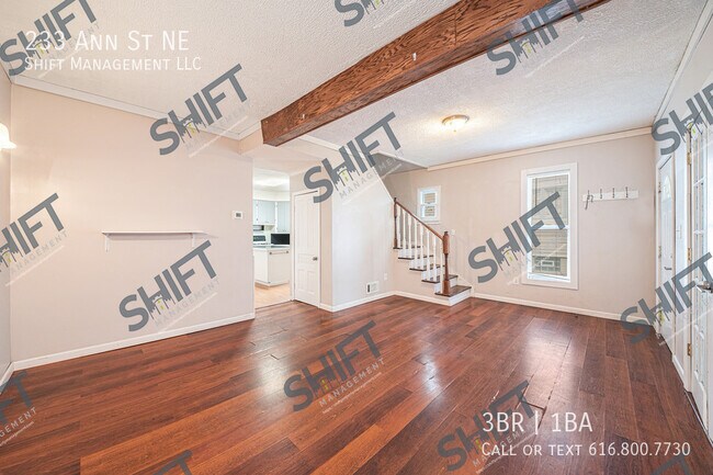 Foto del edificio - 233 Ann St NE