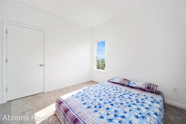Foto del edificio - 3 br, 2.5 bath House - 4164 Beckenham Blvd