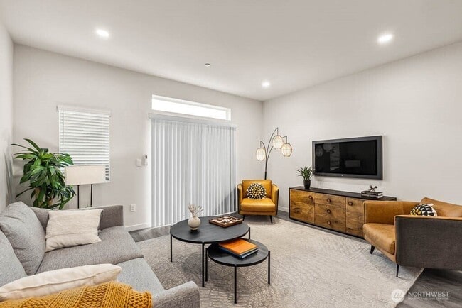 Photo - 19524 16th Ave SE (Bothell, WA) Townhome