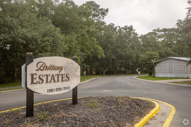 1599 Capital Cir NW - Signage - Brittany Estates Mobile Home Park