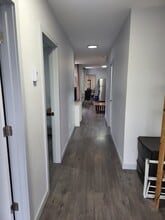 Building Photo - 4831 Rue Saint-Urbain