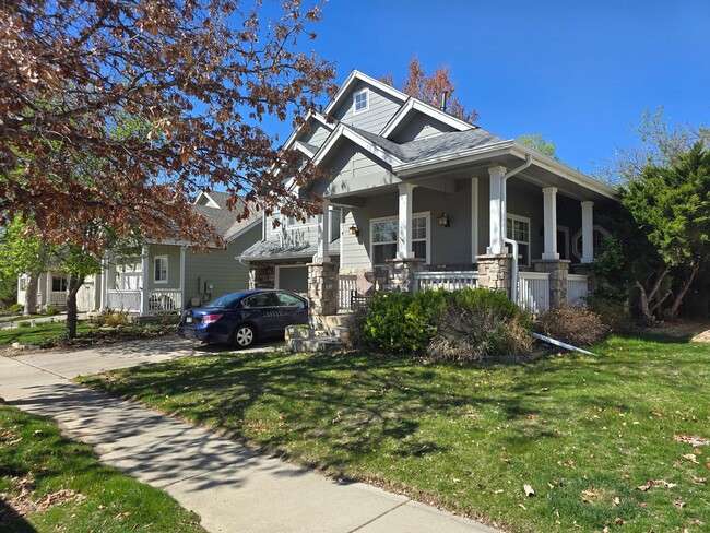 Building Photo - 2 Bedroom Craftsman Home in Longmont!
