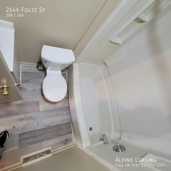 Foto del edificio - Mars Hill 3BR w/2-Car Garage/Workshop!