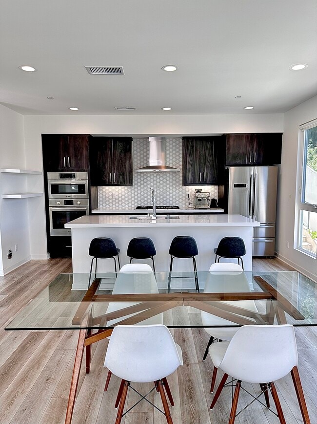 1302 Tularosa Dr, Los Angeles, CA 90026 House for Rent in Los Angeles