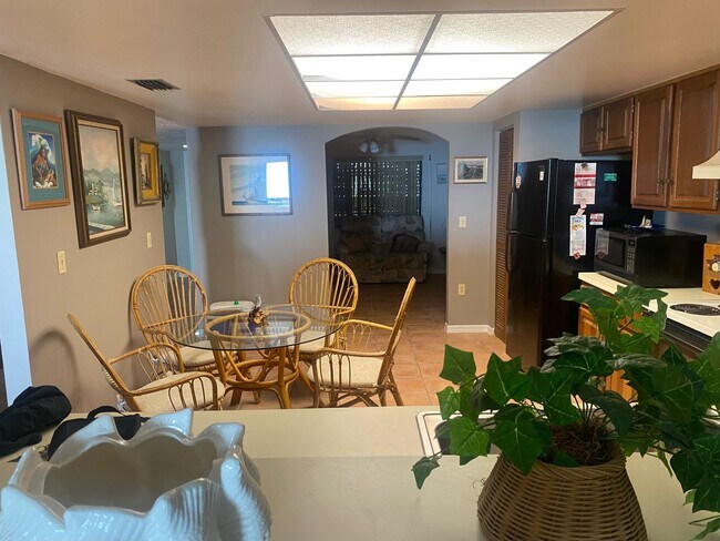Building Photo - 403 Florida A1A