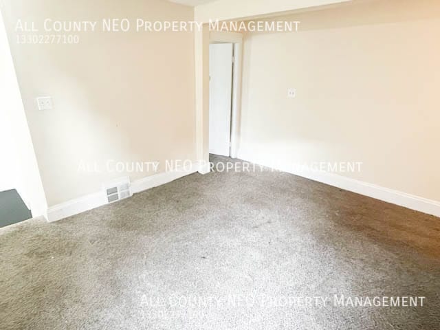 Foto del edificio - 1854 W 45th St