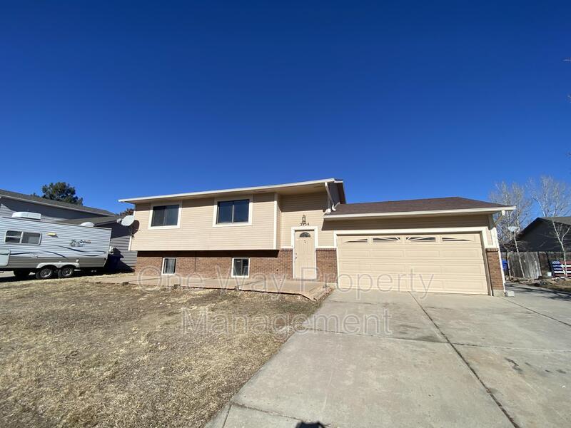Primary Photo - 3954 Boulder Drive - 1
