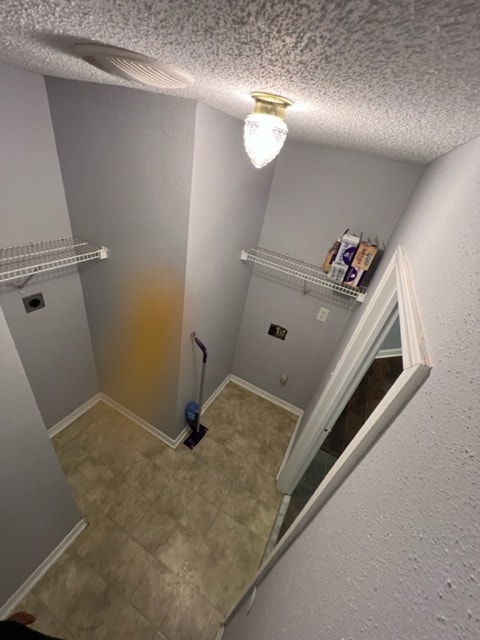 Foto del edificio - 1934 S Village Green St