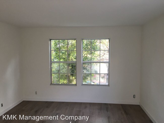 Foto del edificio - 1866 Greenfield Ave