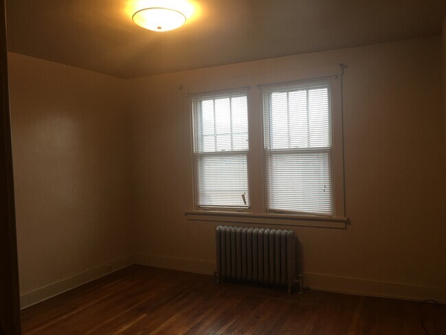 Foto del edificio - 1012 Wallace Ave