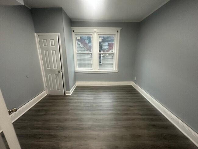 Foto del edificio - 332 Hamilton Ave