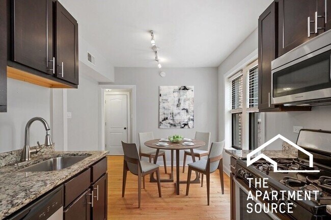 Foto del edificio - 4038 N Ashland Ave