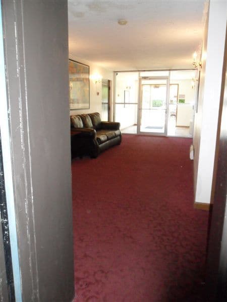 Building Photo - 3069 N Oakland Ave