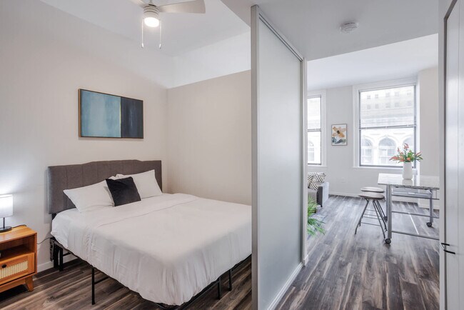 Foto del edificio - 9-JAN-JAN E 4th St