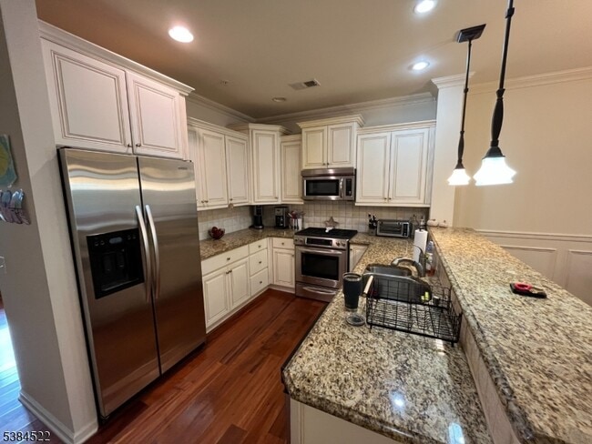 Foto del edificio - 116 River Place