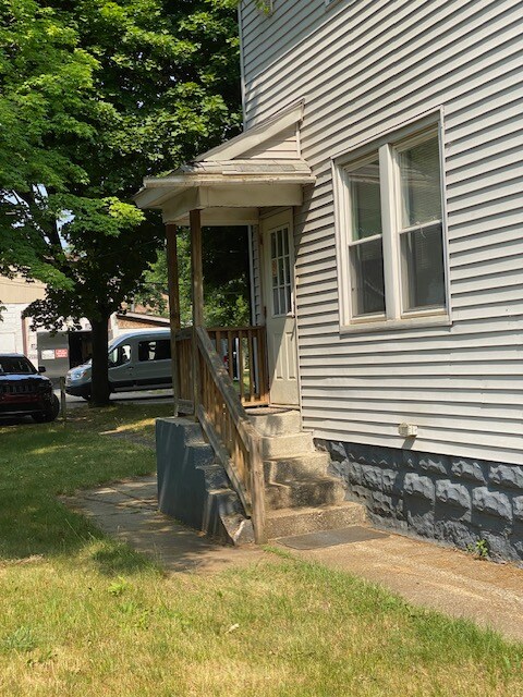 Foto del edificio - 1115 Mc Reynolds Ave NW