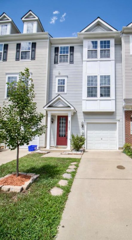 Building Photo - 23141 Foxglove Way