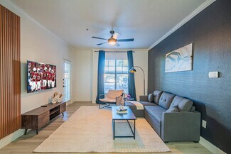 Building Photo - 7455 N 95th Ave