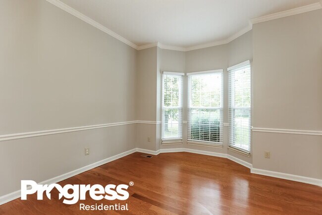 Foto del edificio - 1472 Aaronwood Dr