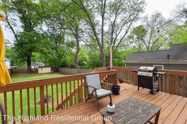Building Photo - 2 br, 1 bath House - 1230 Colmer Ave SE