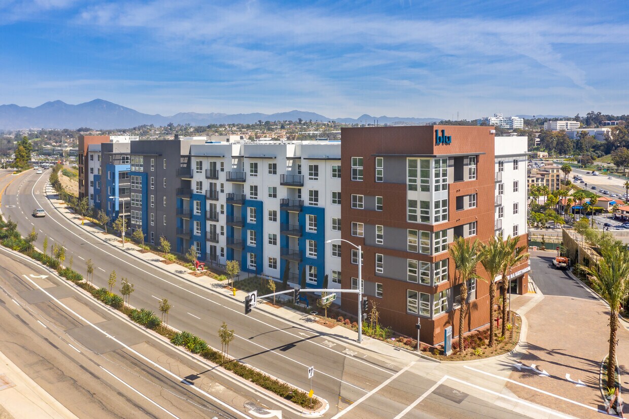 Blu Apartments in Laguna Niguel, CA Westside Rentals