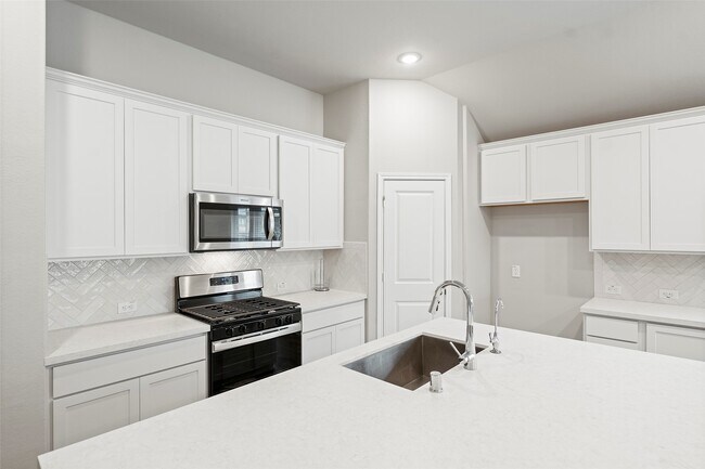 Foto del edificio - 12918 Catfish River Ct