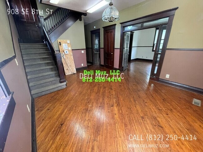 Foto del edificio - 908 SE 8th St