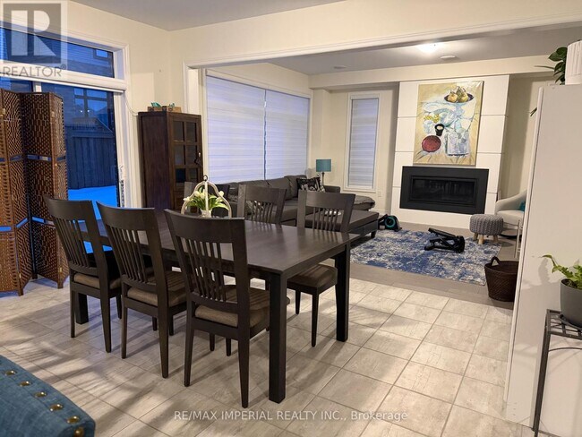 Building Photo - 37 Faimira Ave