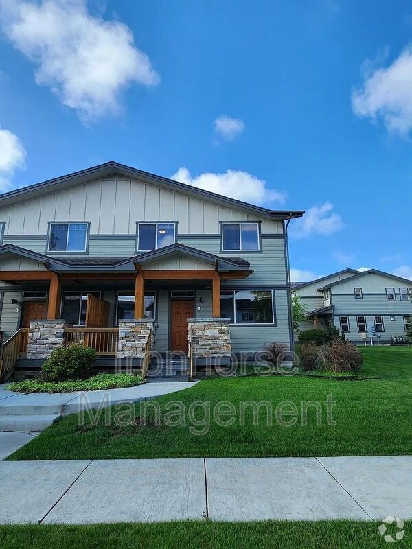 Building Photo - 2685 Typha Court