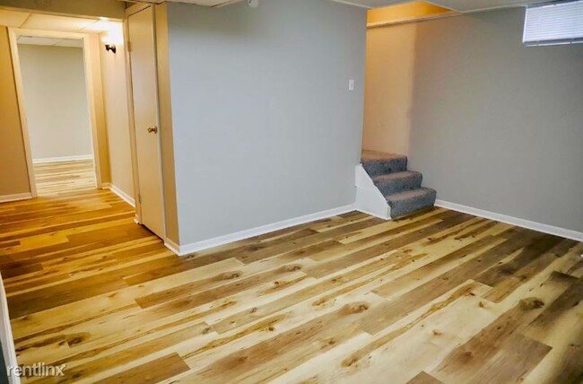 Building Photo - 3 br, 1 bath House - 6554 Lafayette Ave