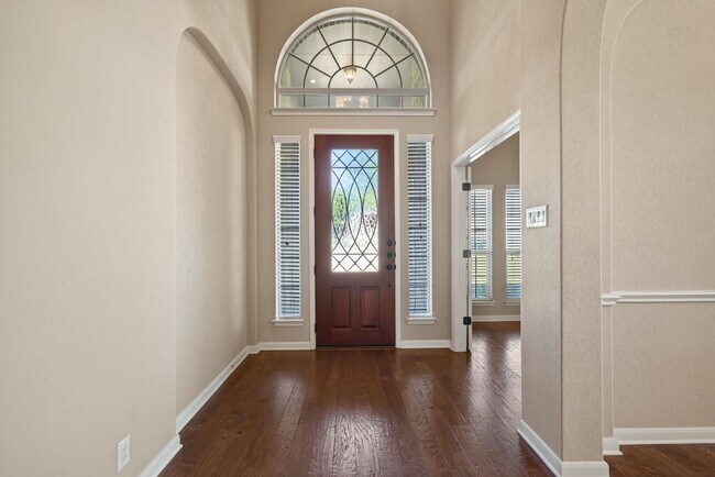 Building Photo - 226 Hamburg Ave