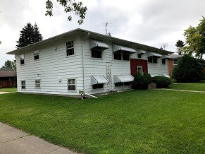 Primary Photo - 904 18th St S