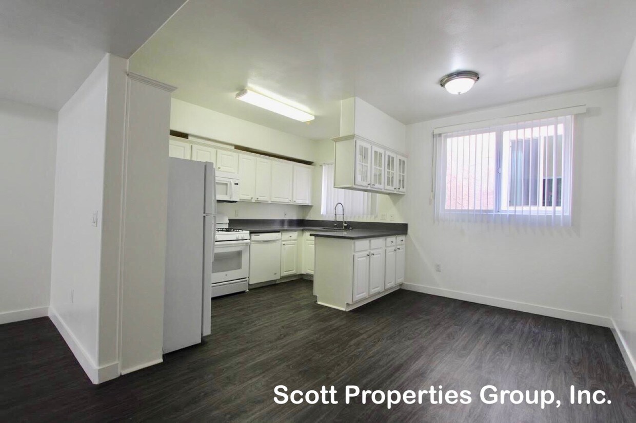 Foto principal - 11065 W Olympic Blvd