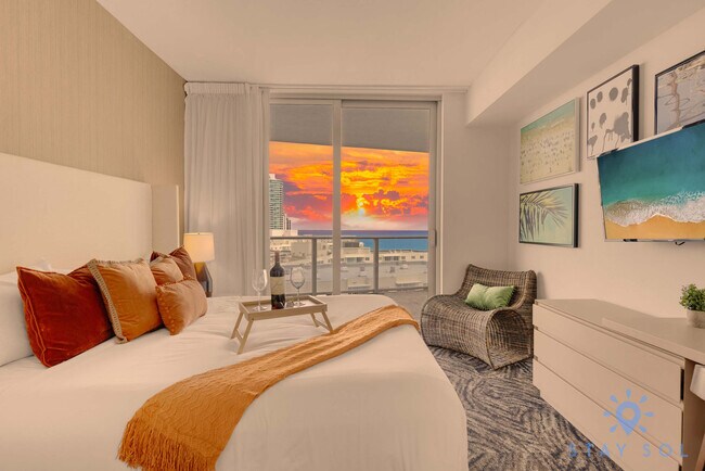 Building Photo - 4111 S Ocean Dr