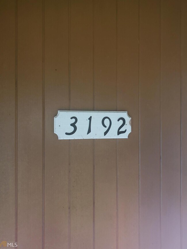 Foto del edificio - 3192 Ardley Rd SW
