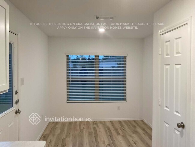 Foto del edificio - 6171 Dunsmore Cyn Ln