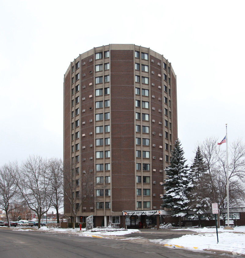 Primary Photo - Alice Nettell Towers