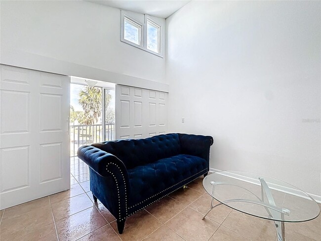 Building Photo - 3923 Atrium Dr