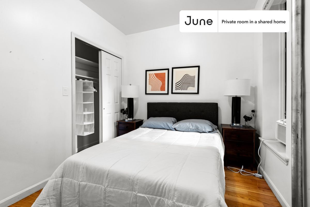 Private bedroom in 3 bed/1 bath Home - Private bedroom in 3 bed/1 bath Home