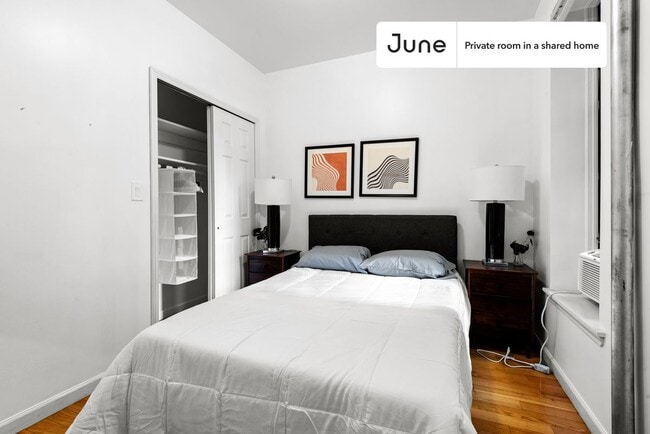 Building Photo - Room in Shared 3 bed/1 bath home in Chinatown